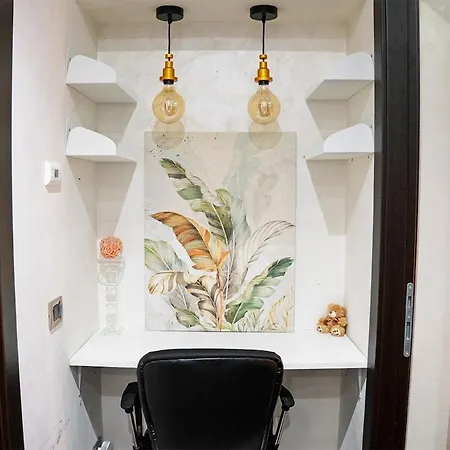 Apartment Back In Rhome - Int 4